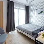 Friendhouse Apartments Vistula&Wawel