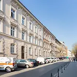 Inpoint Old Town Apartments