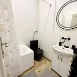 Nice Studio In City Center Krakow