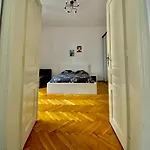 Cozy Apartment / Top Location / Krakow Centre