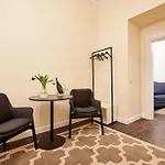 Nice Apartment In Old Town 2