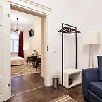 Nice Apartment In Old Town 2