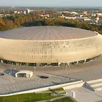 Big Attic Apartment Near Tauron Arena