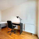 Apartment In Cozy Area For 4 Guest, Cracow