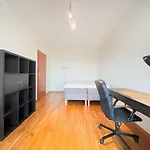 Apartment In Cozy Area For 4 Guest, Cracow