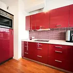 Apartment In Cozy Area For 4 Guest, Cracow