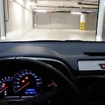 Boutique 109 - Old City, Luxury Apt. With A Garage