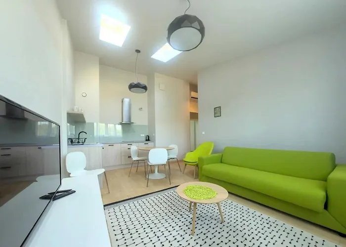 Smart Central Apartments