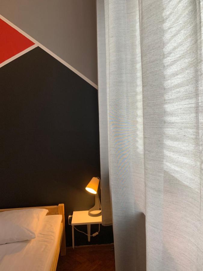 Apartment Viki *