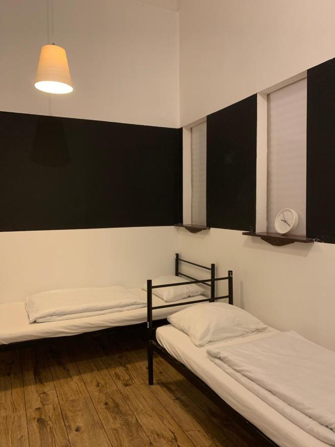 Viki Apartment *