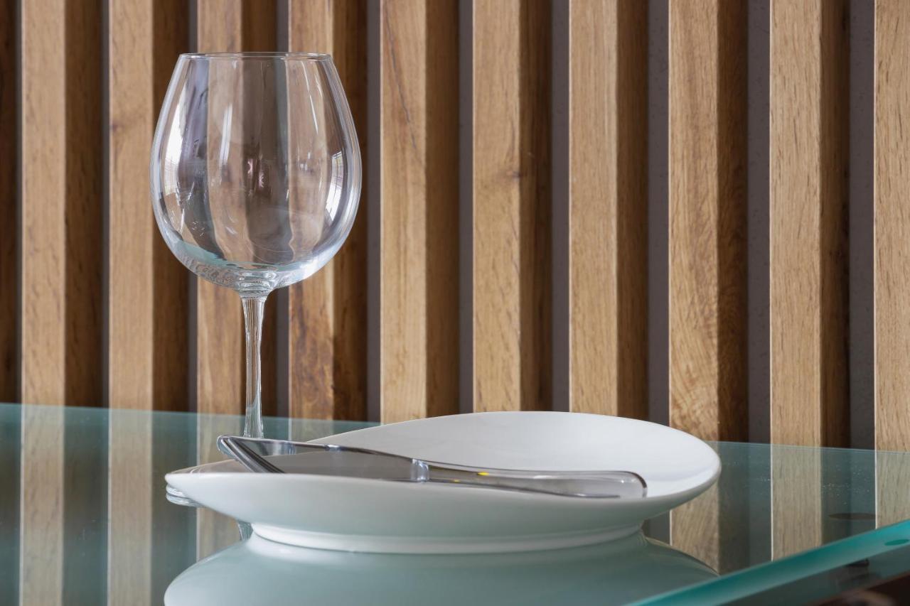 Lotniczowka By Renters Prestige Apartment *