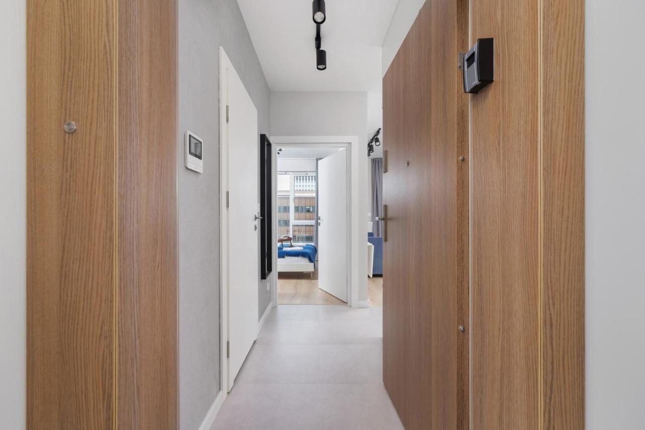 Lotniczowka By Renters Prestige Apartment