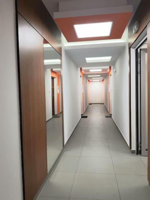 Modern Capital Downtown 2 Balcony Apartment Krakow
