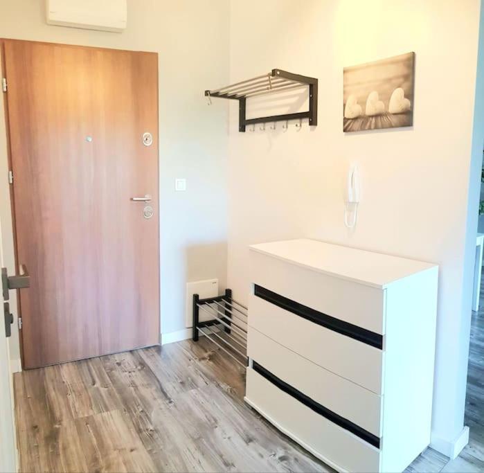 Modern Capital Downtown 2 Balcony Apartment Krakow