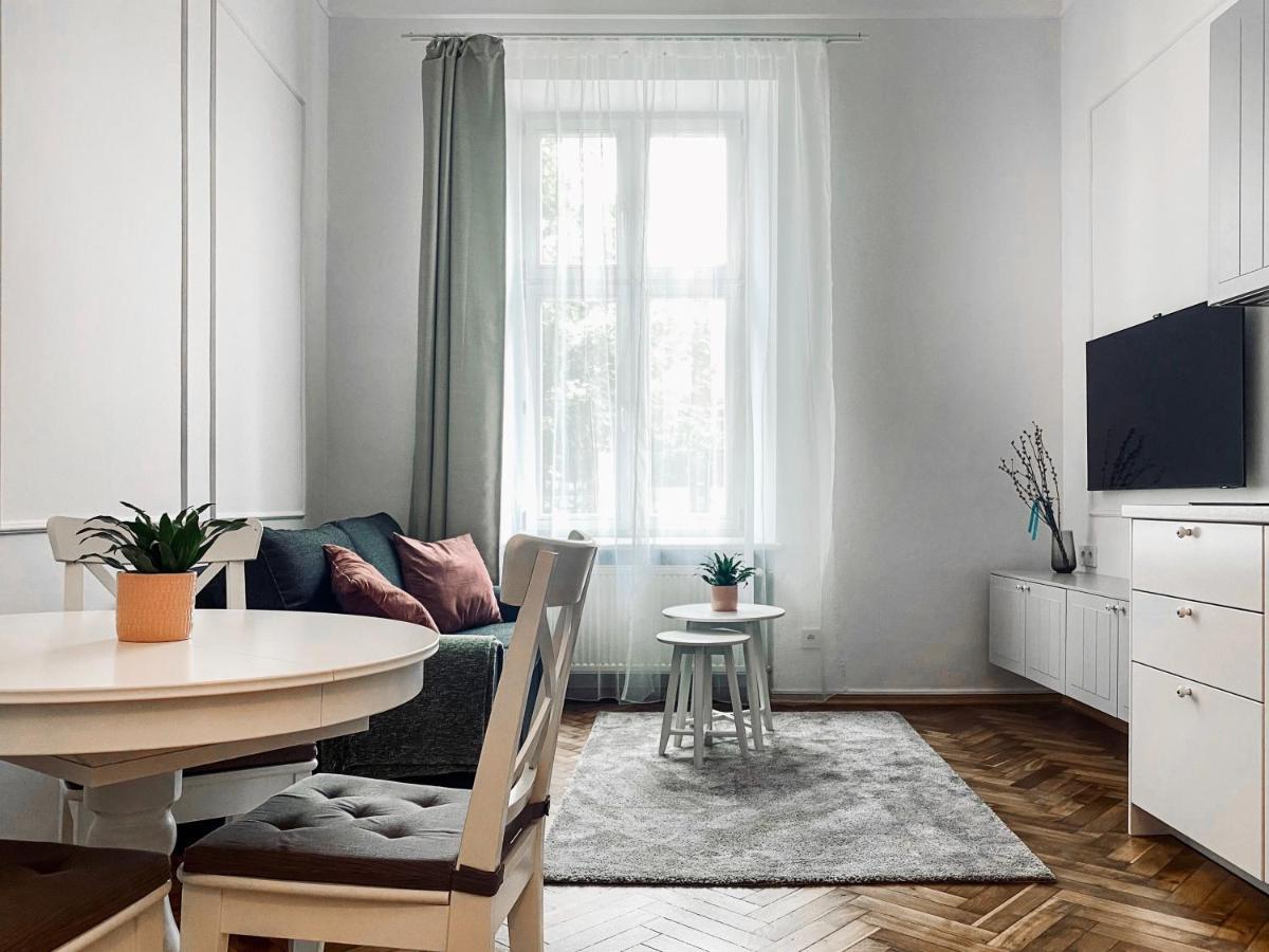 Beautiful With Two Rooms, Cracow Old Town * Cracóvia