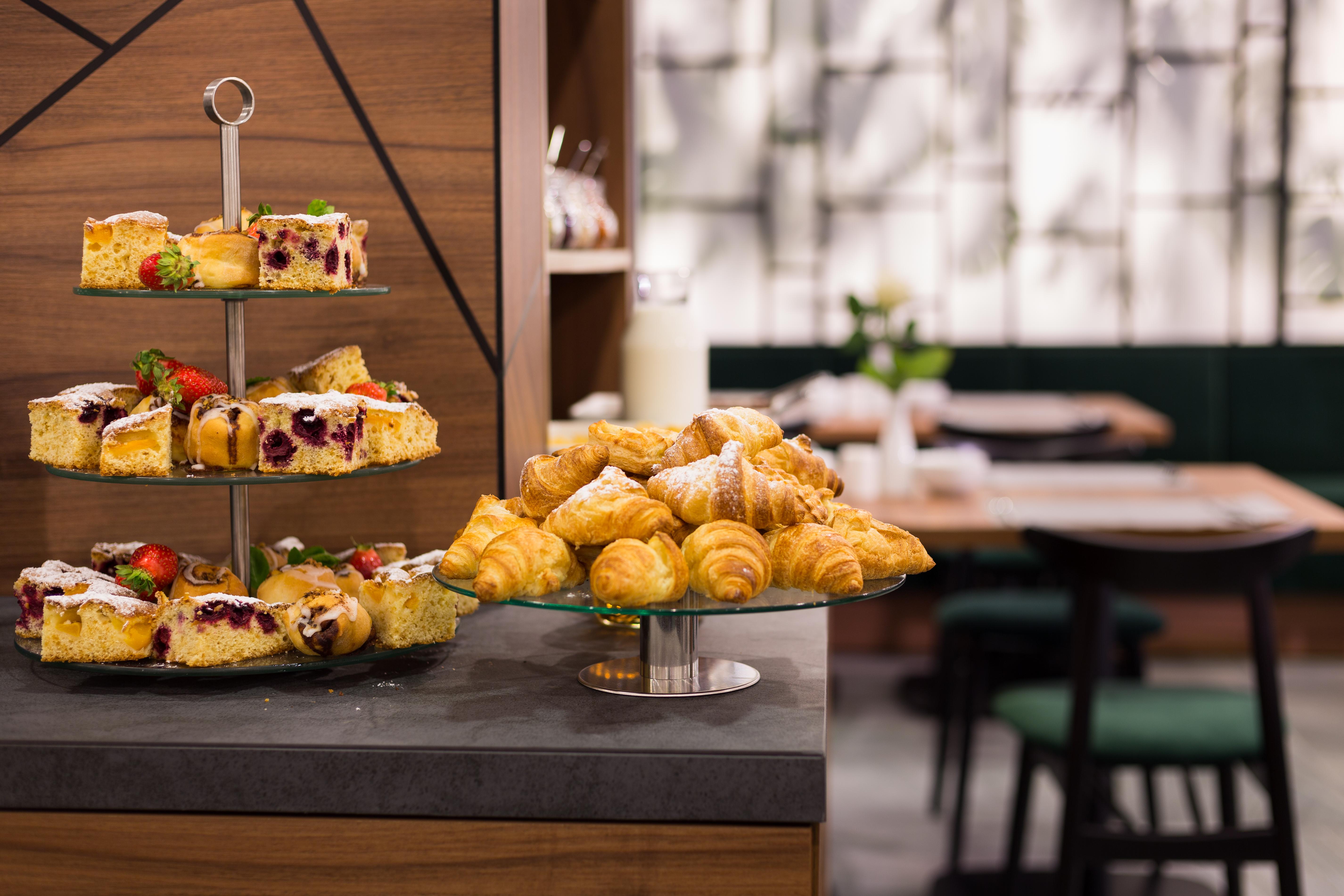 Ascot Premium Hotel 4*