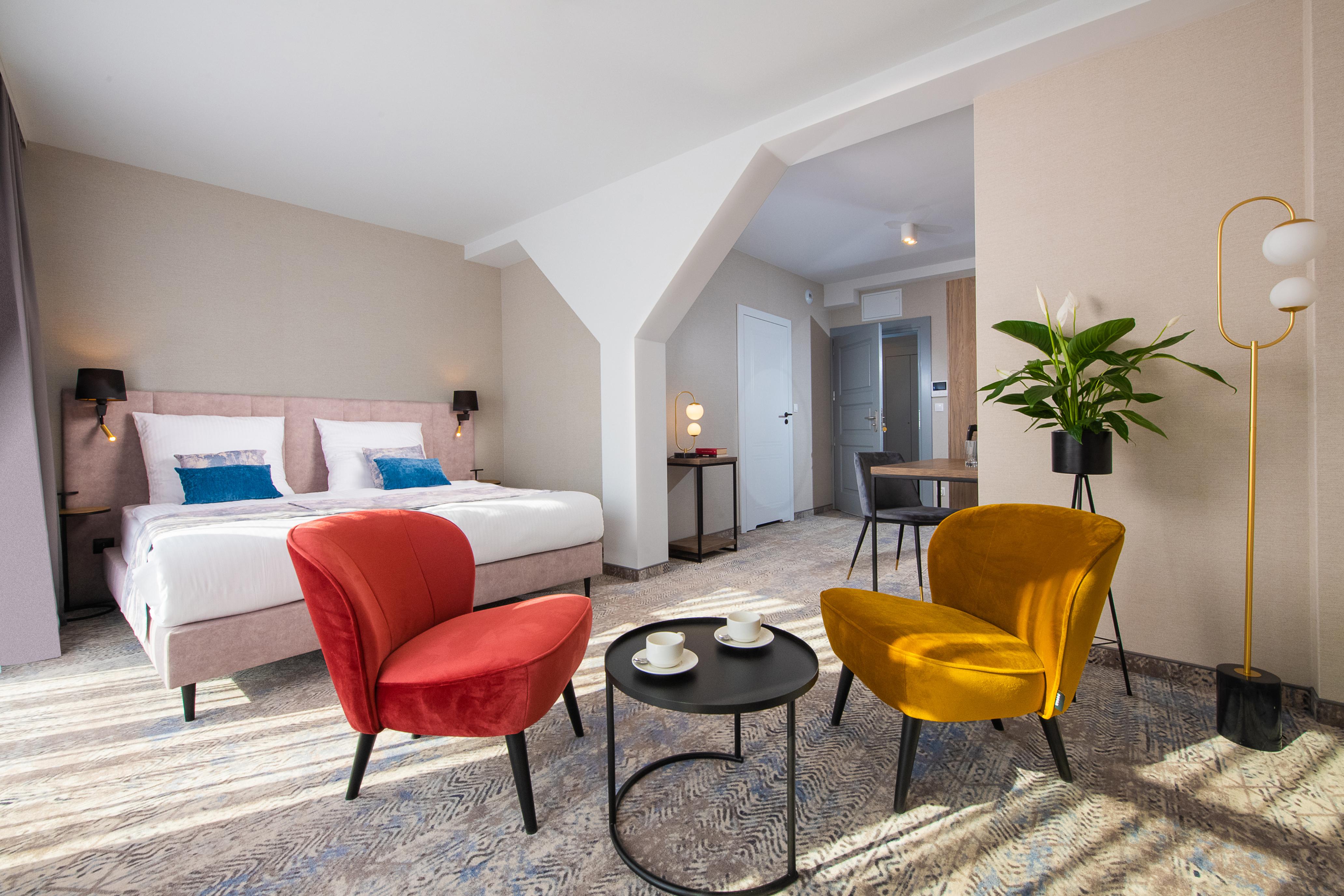 Mr67 Mayera Rapaporta Hotel