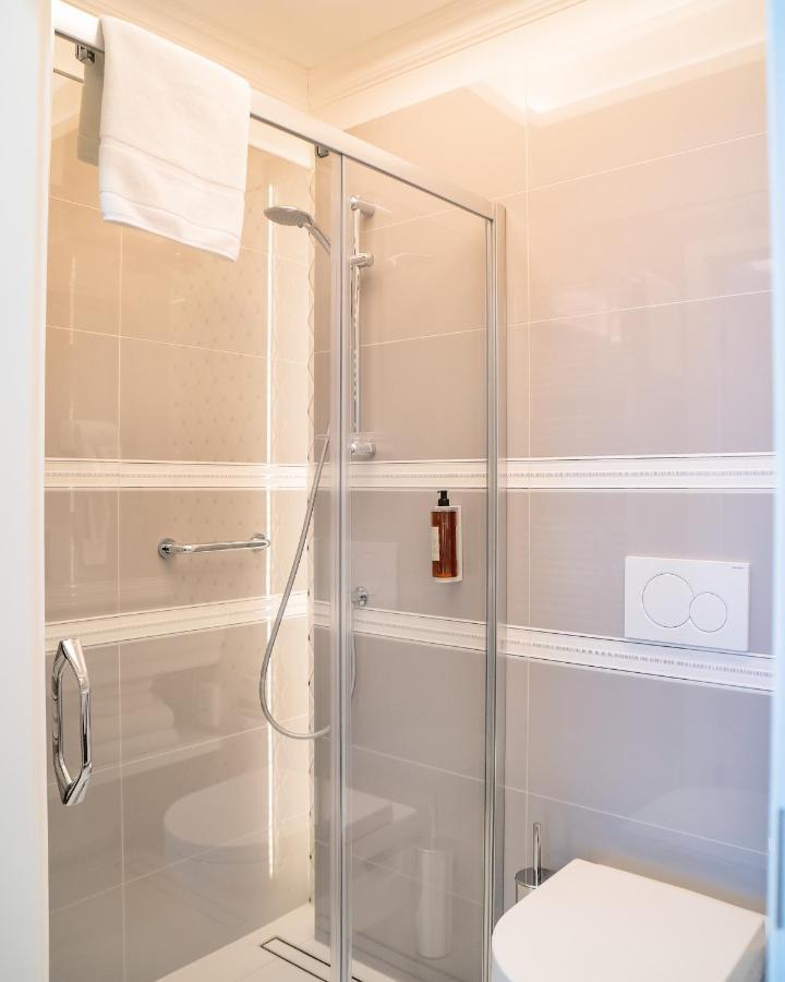 Merci Boutique Hotel 3*