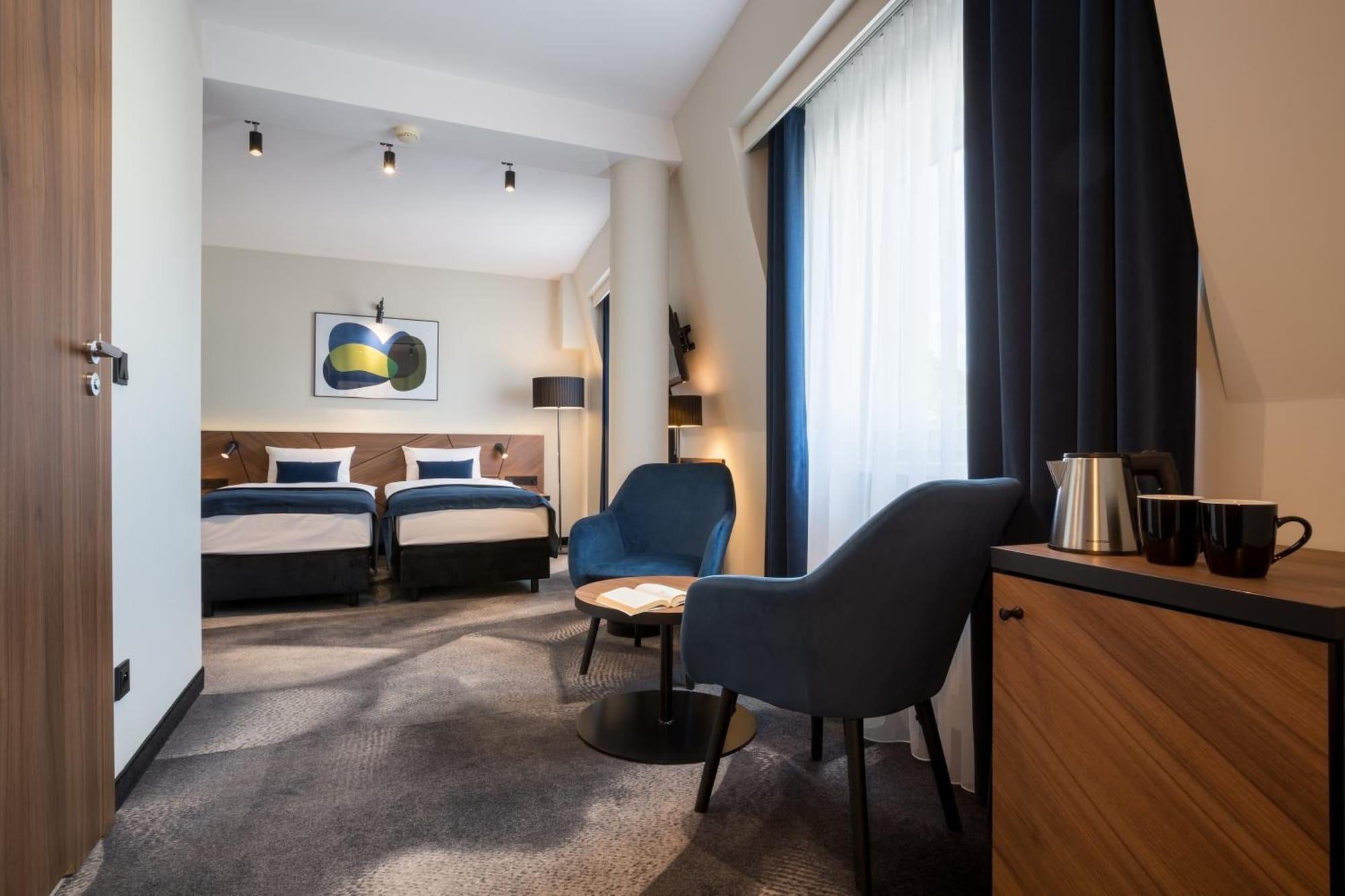 Ascot Premium Hotel 4*