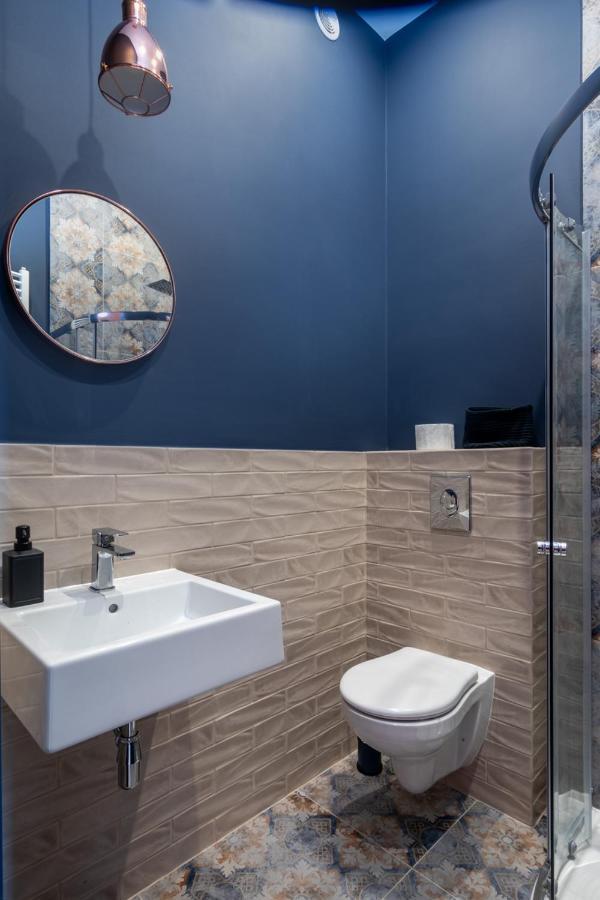 Barbacan - Old Town - By Upstairs Apartment Krakow