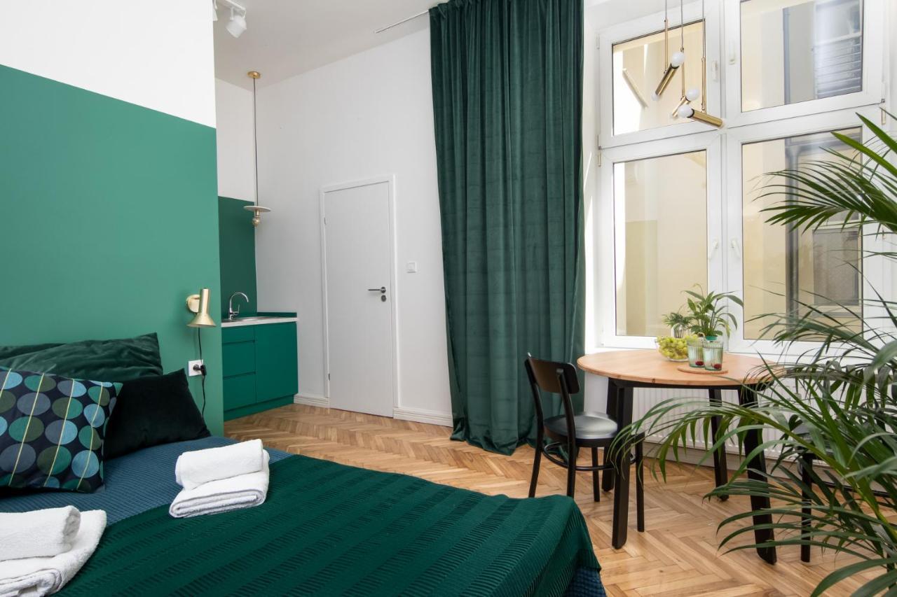 Apartment Barbacan - Old Town - By Upstairs *