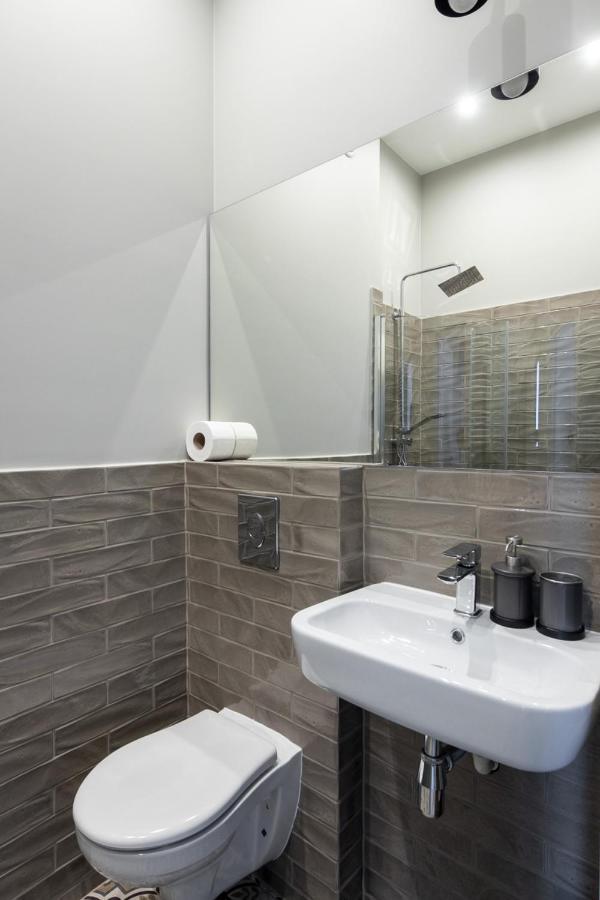 Barbacan - Old Town - By Upstairs Apartment *