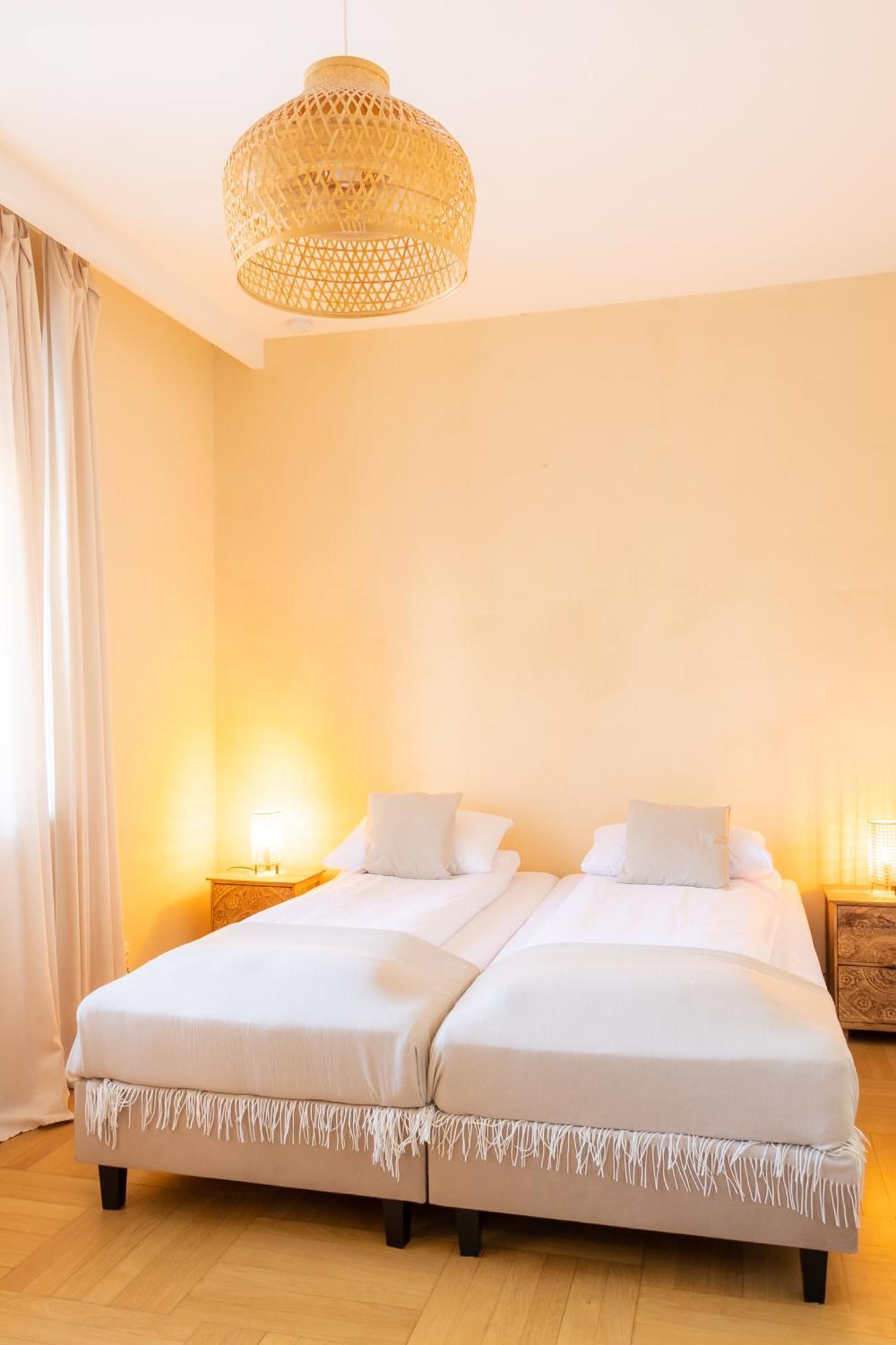 Blisshouse Luxurious Calm And Energetic Spot Near By Surrounded By The Forest Where Will Find Your Peace And Your People Guest house