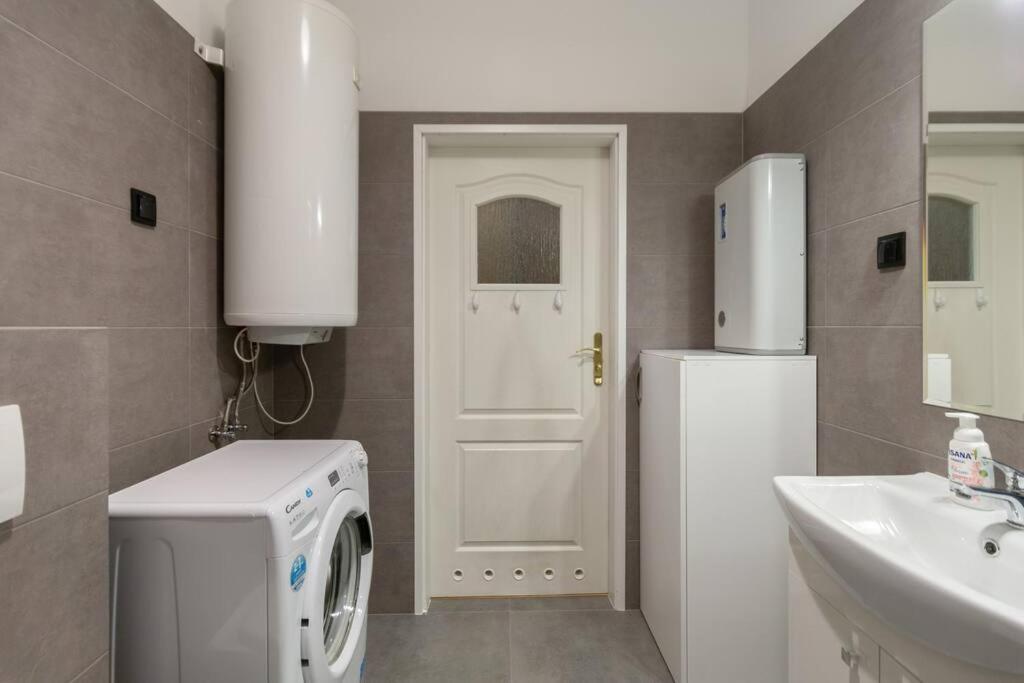 Essence Cracow Golden Location! Apartment