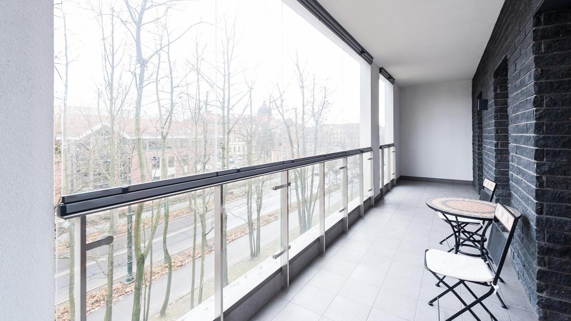 Apartment Novum Center Near The Train Station By Sun & Snow Krakau