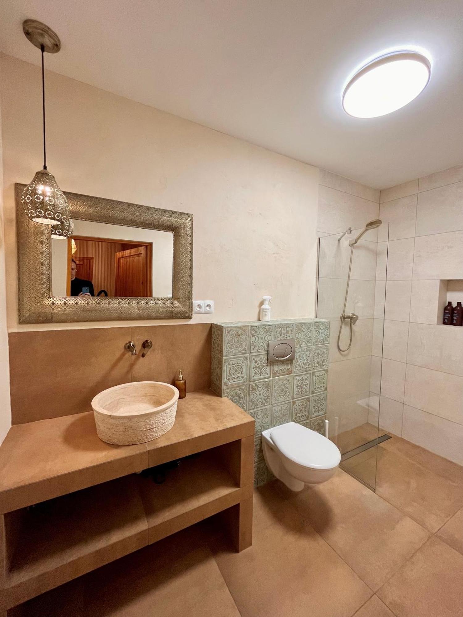 Blisshouse Luxurious Calm And Energetic Spot Near By Surrounded By The Forest Where Will Find Your Peace And Your People Guest house Krakow