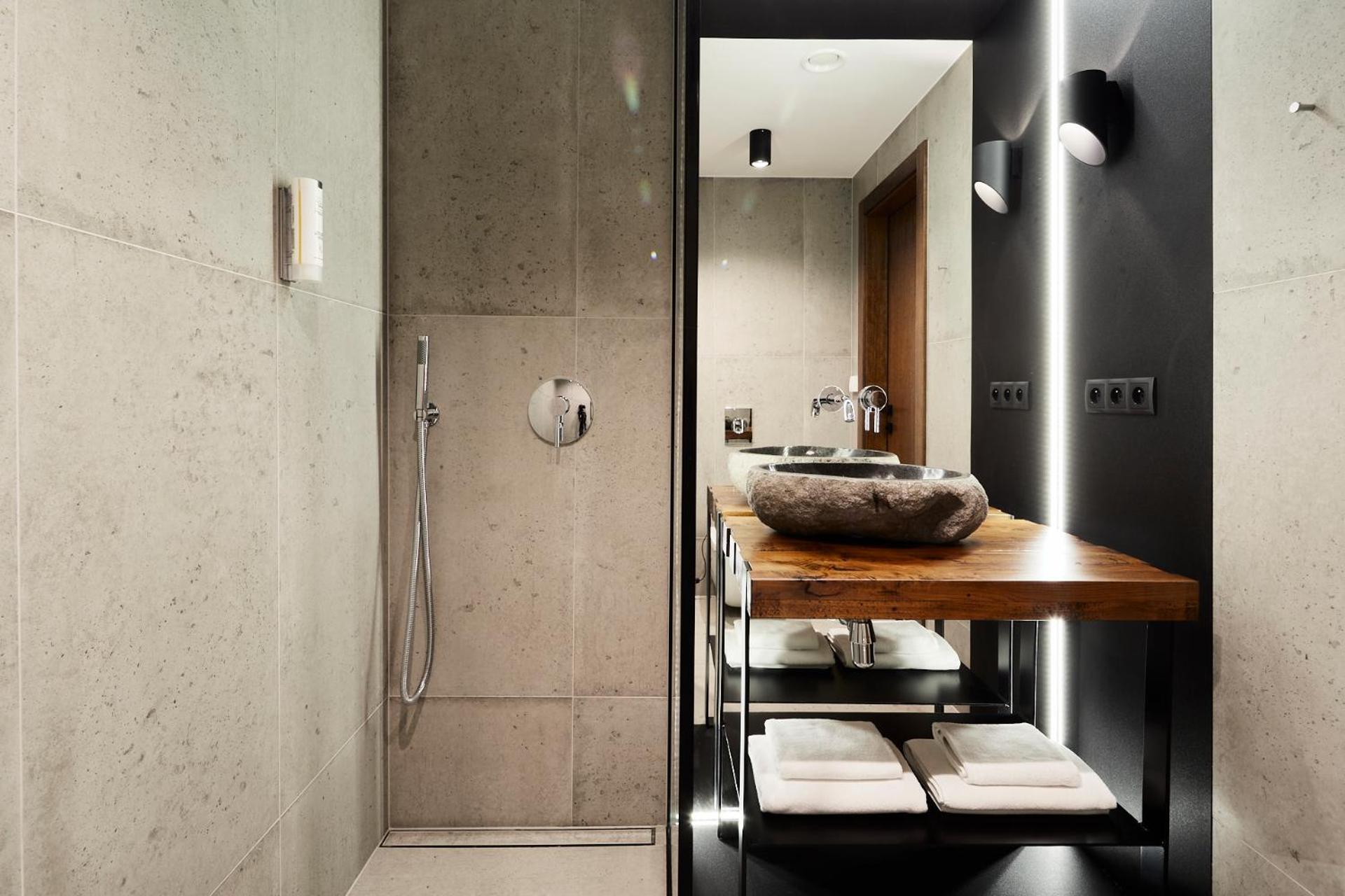 New Port - Premium Floating 4* Krakow