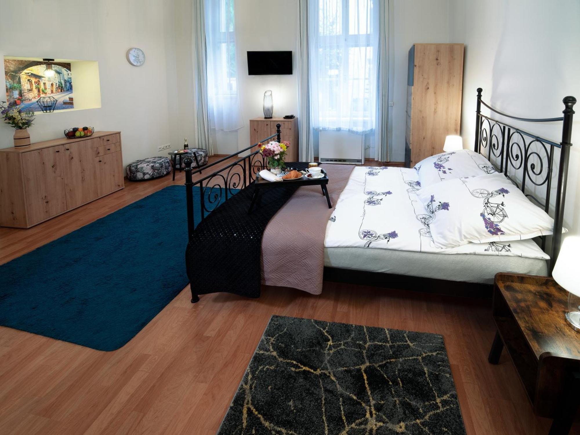 Apartment Czar Prowansji - Comfy & Quiet Near Rynek&train Station Netflix Krakow