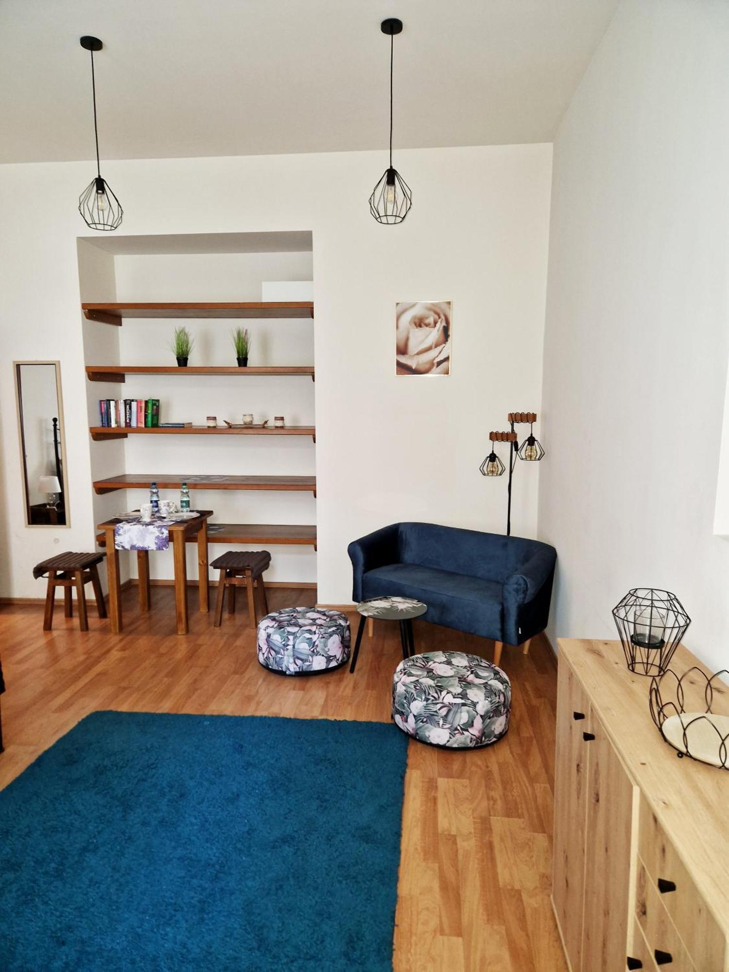 Czar Prowansji - Comfy & Quiet Near Rynek&train Station Netflix Apartment Krakow