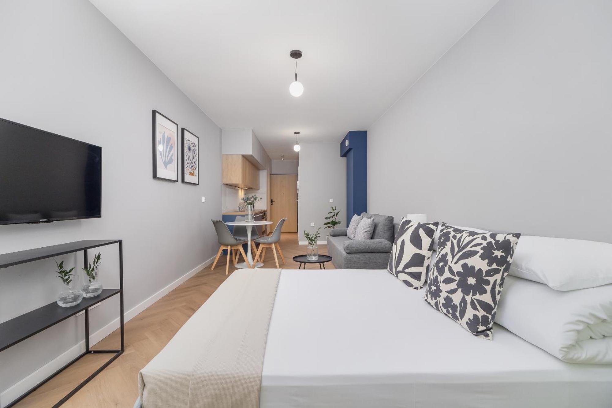 Apartment With Balcony Kalwaryjska 34 Street *