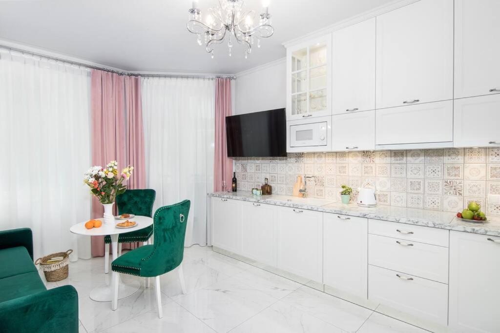 1 - Bedroom - Plac Na Groblach 19 * Cracóvia