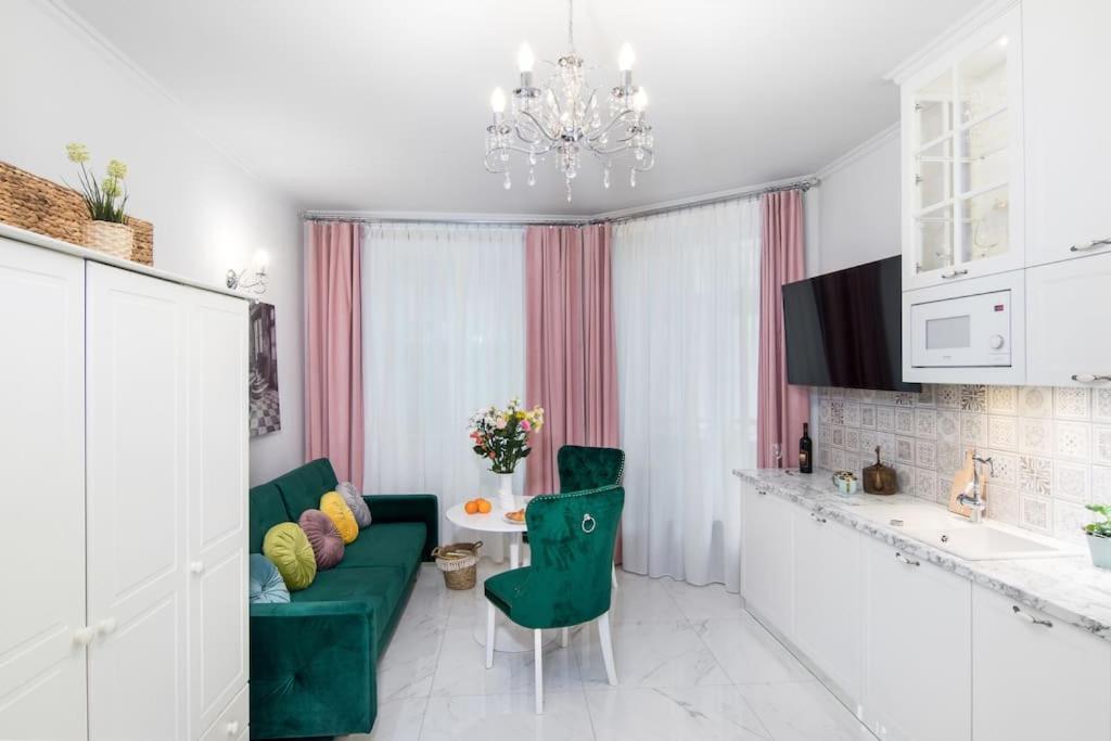 Apartamento 1 - Bedroom - Plac Na Groblach 19 *