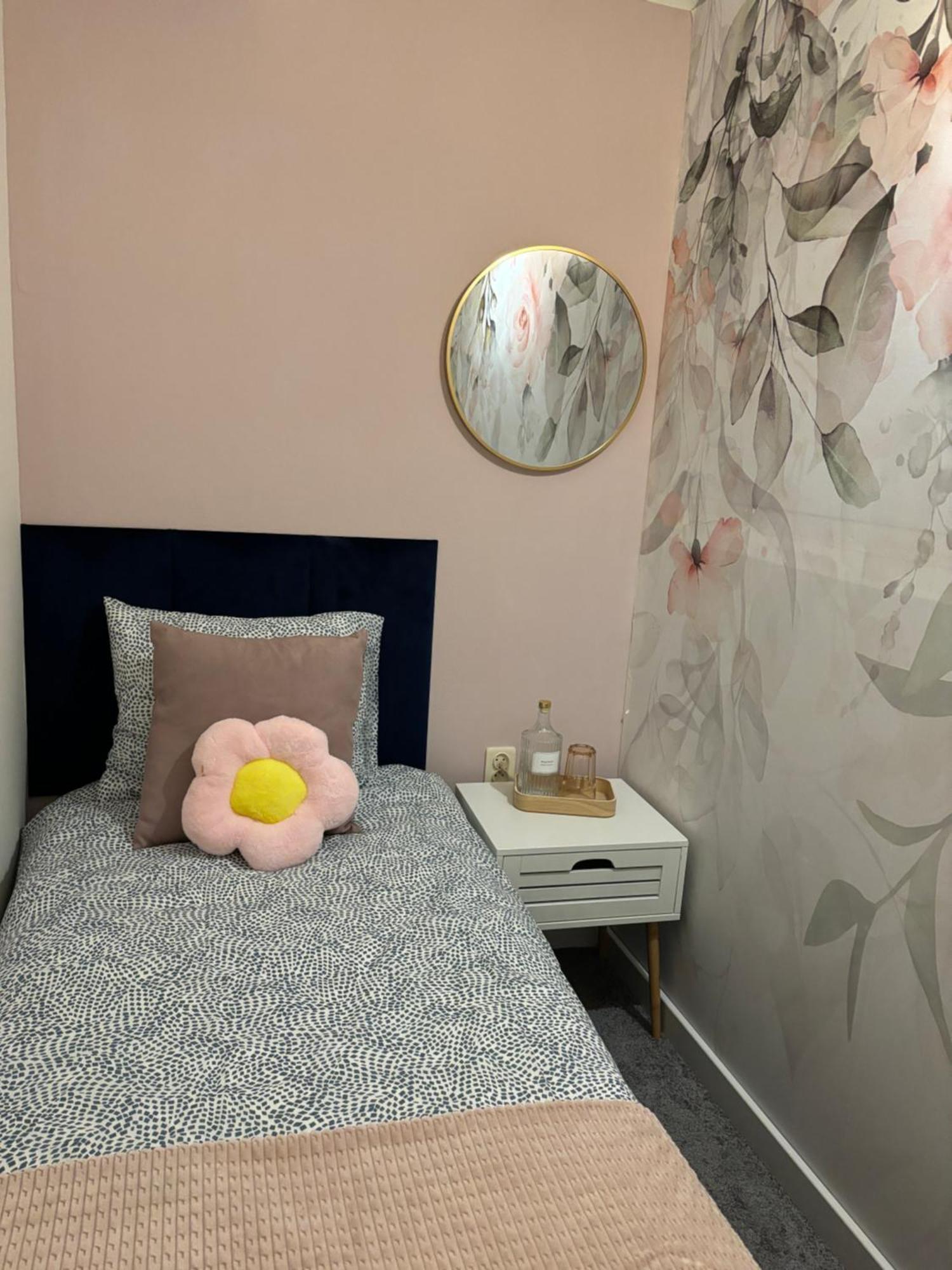 Capsule hotel Shespace Apartrooms Krakow