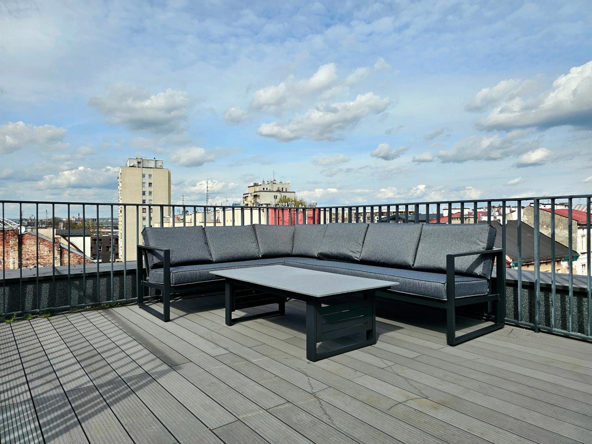 Rooftop With Terrace By T