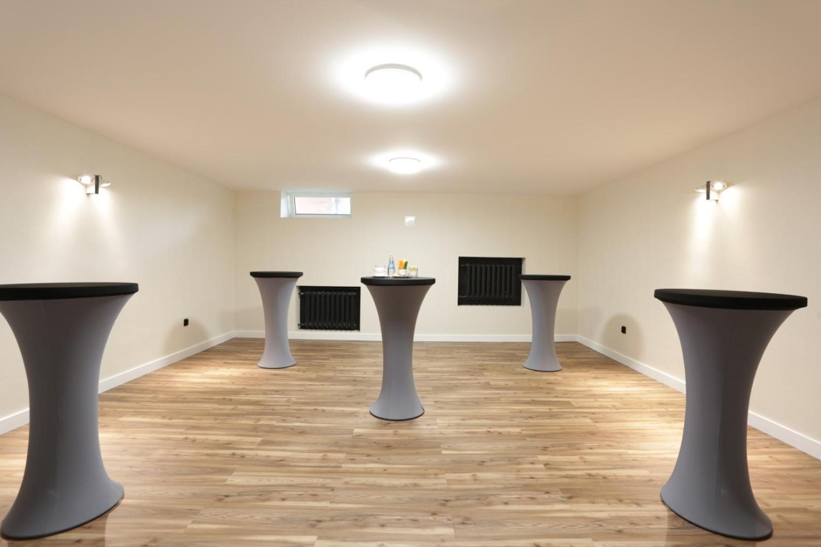 Krakus Hotel 3*