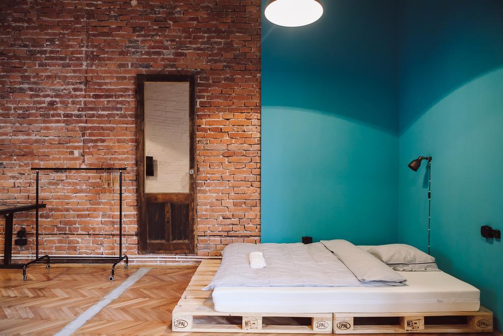 Mirons Apartment: Industrial Apartment