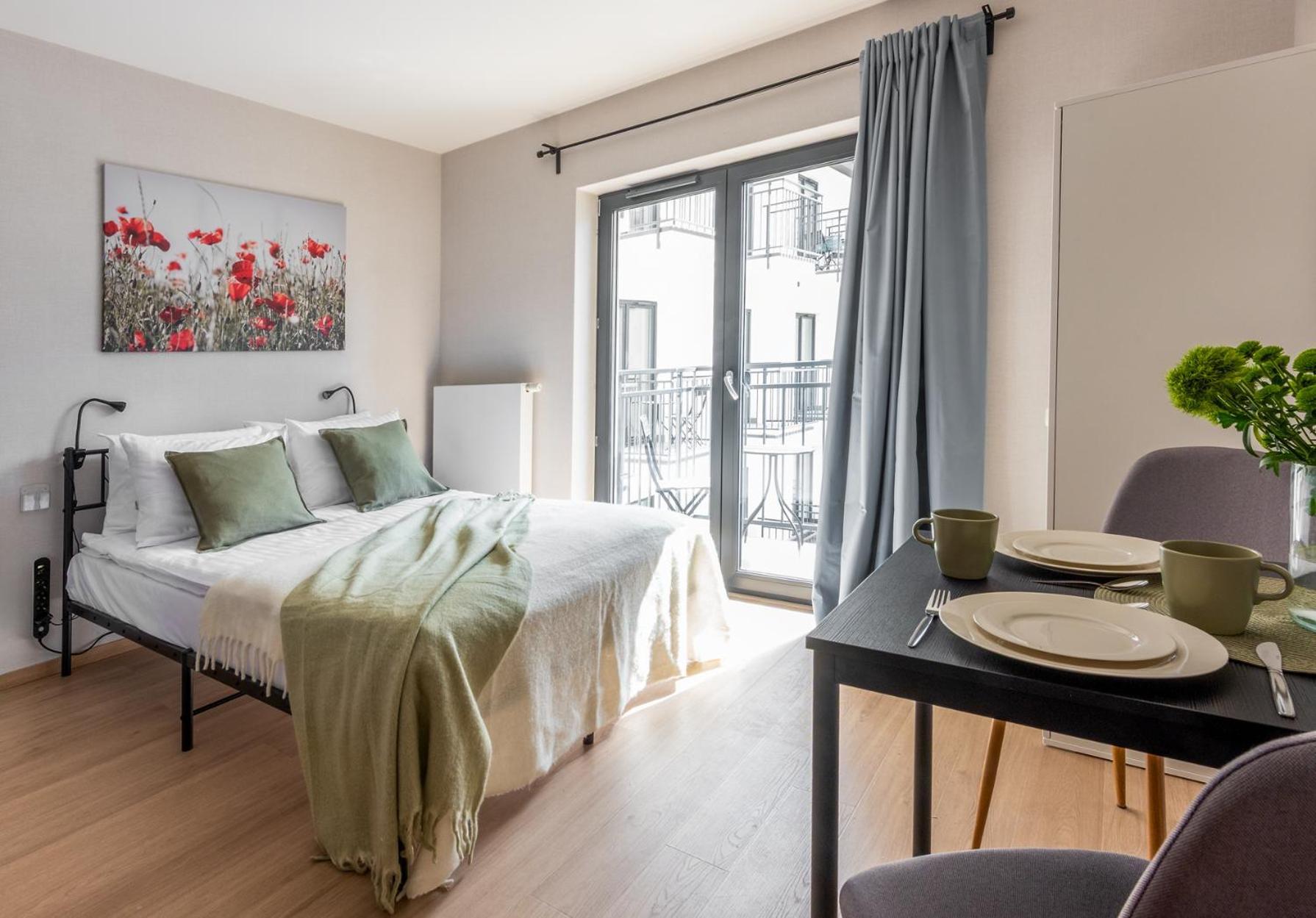 Iron Apartment