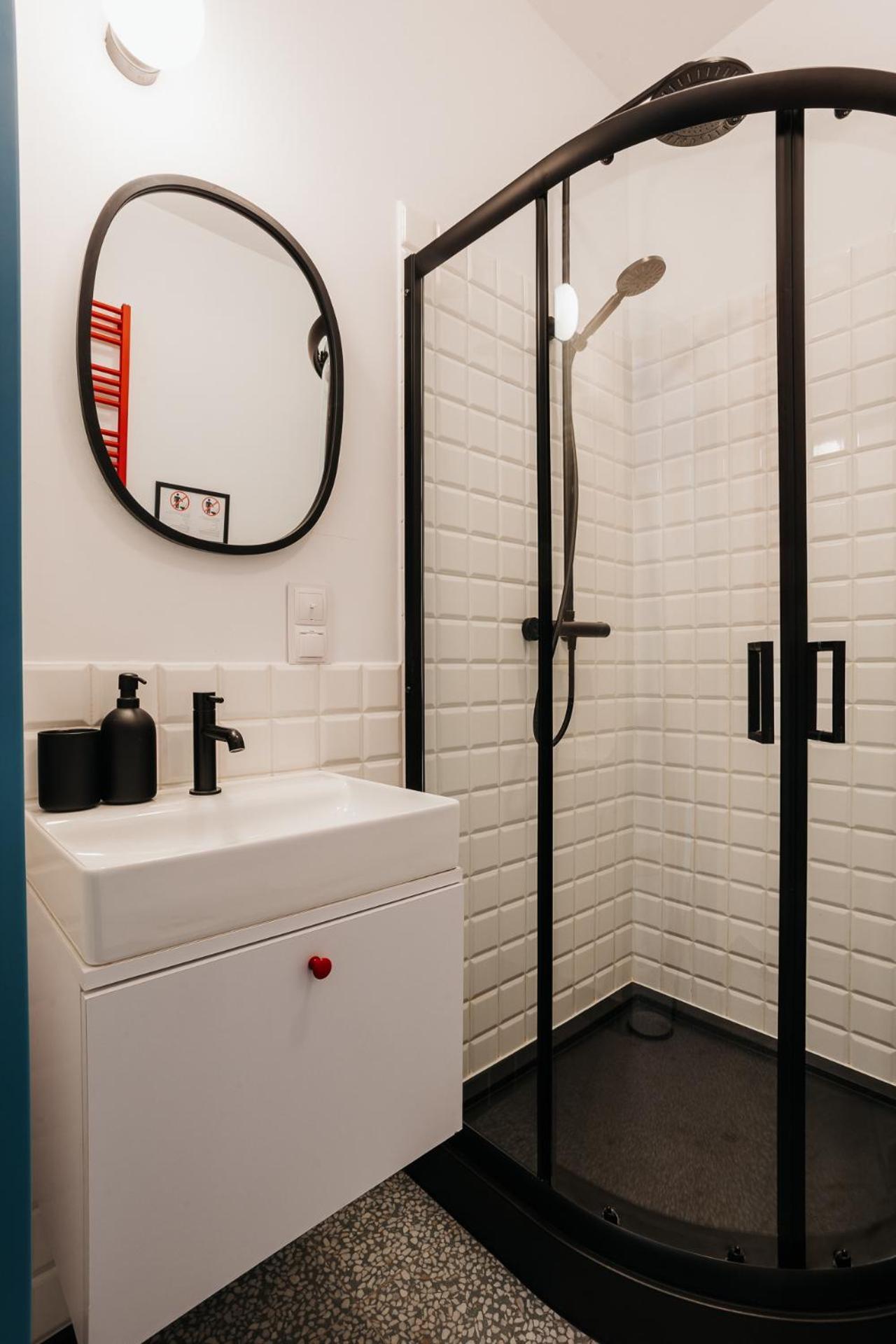 Golden Merchant Main Square Apartment *