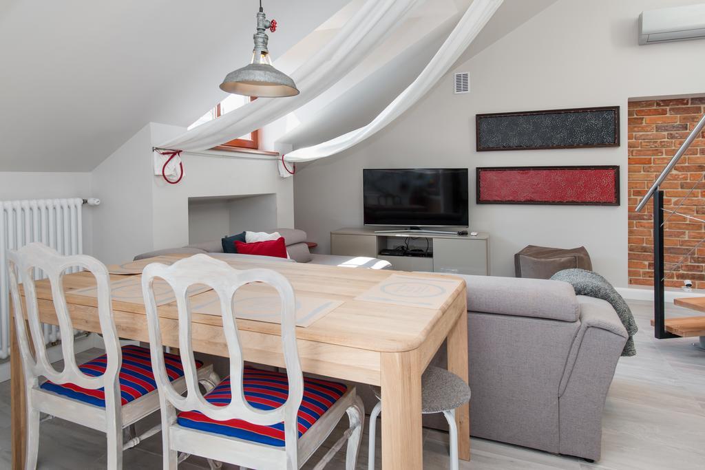 Tomasza Apartment *