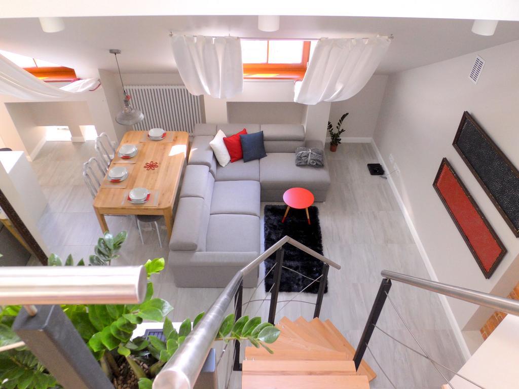 Tomasza Apartment *