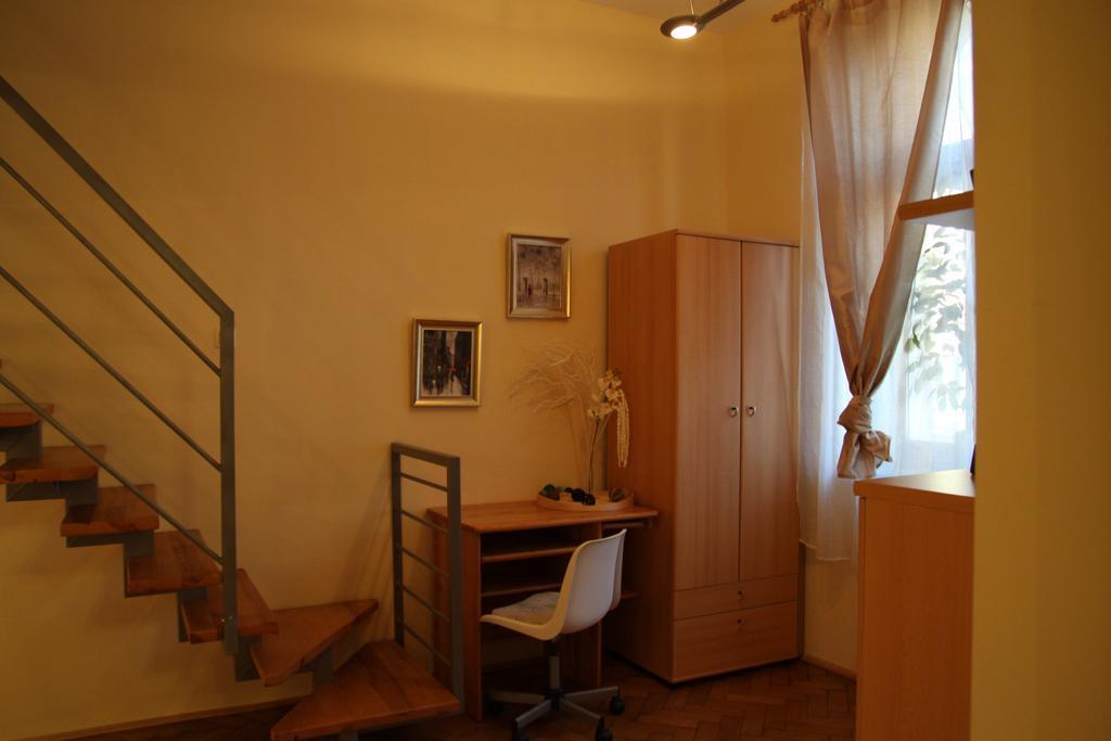 Apartment Good Morning I *