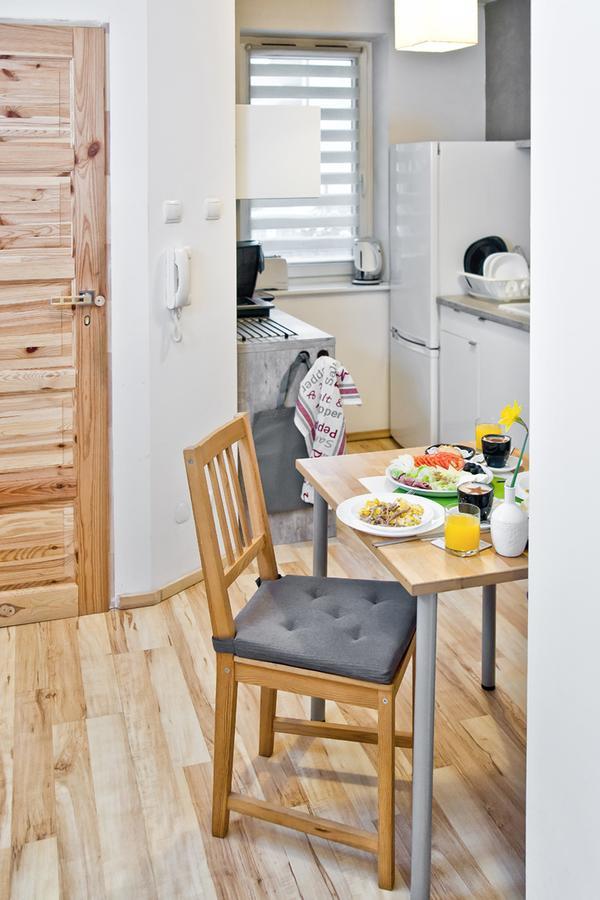 Ash Apartment