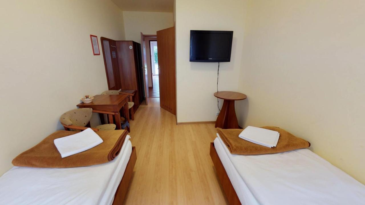 Czarna Perla Motel