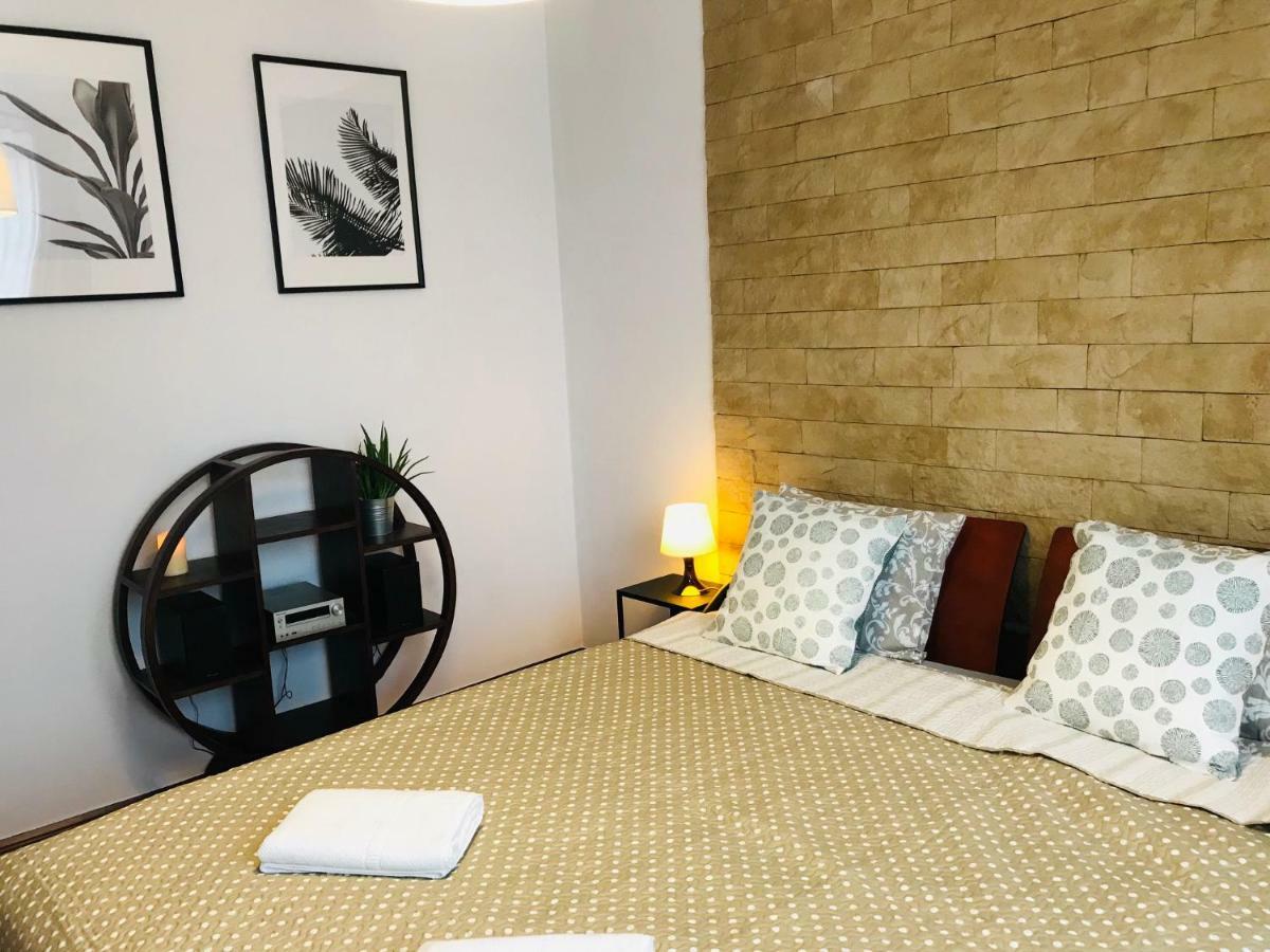 Vinci In The Center Apartment *