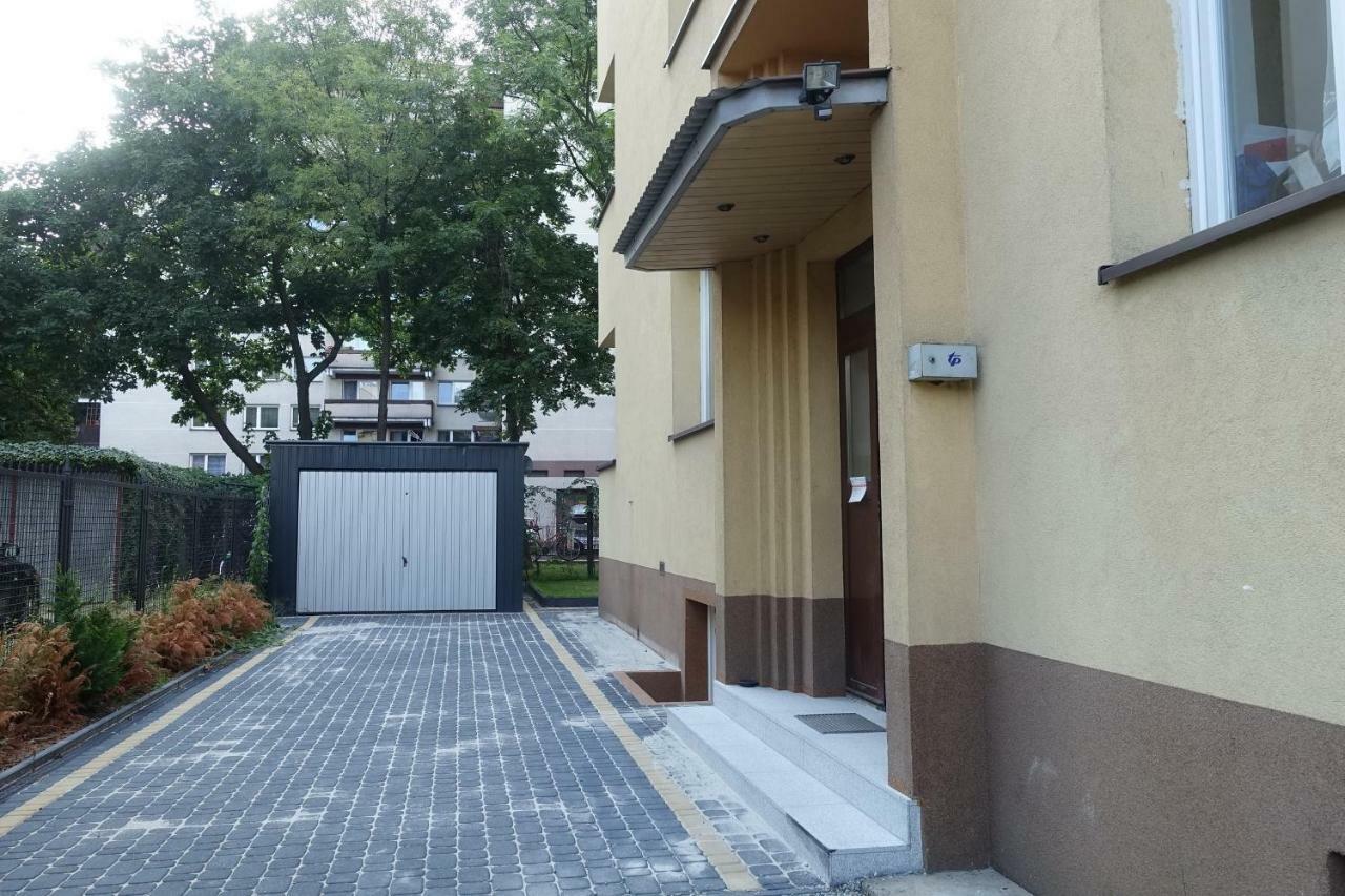 3 In Oficerskie Krakow