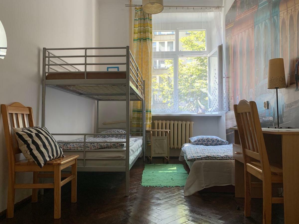 Aleje 28 Albergue